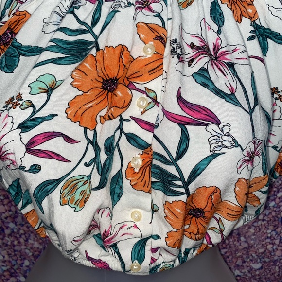 Floral Forever21 Cropped off the shoulder blouse! - Picture 3 of 5